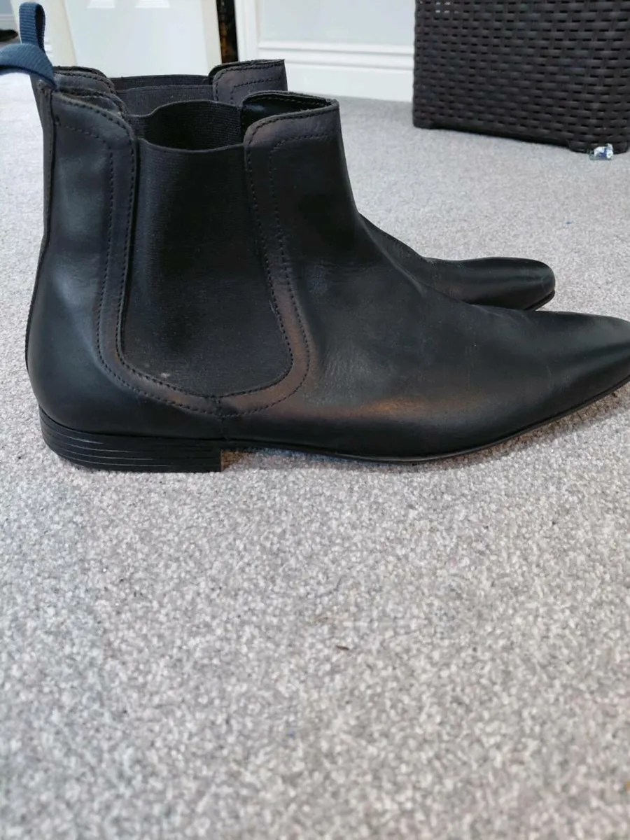 Mens Kurt Geiger chelsea boots - Image 2