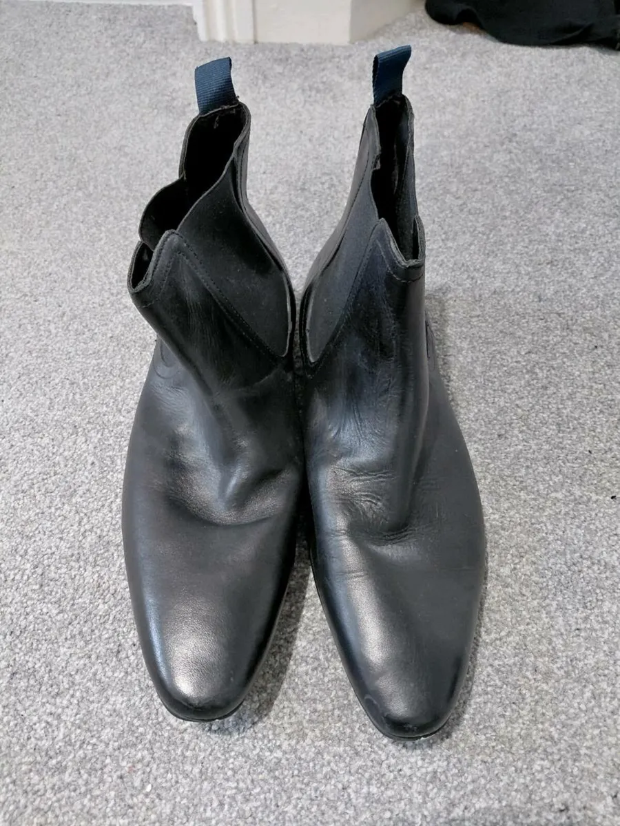 Mens Kurt Geiger chelsea boots - Image 4