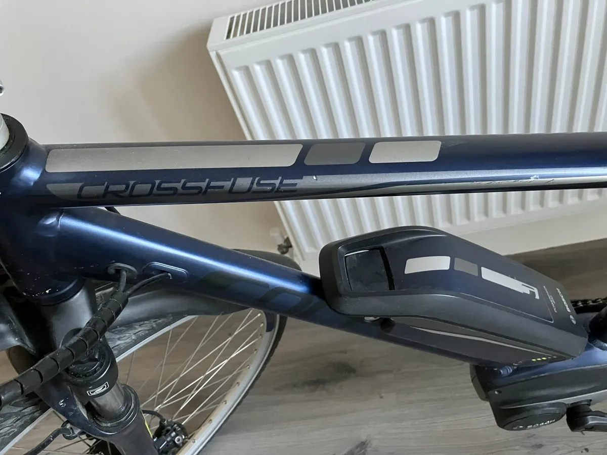 Carrera Crossfuse Electric Bike – Bosch Mid Drive - Image 2