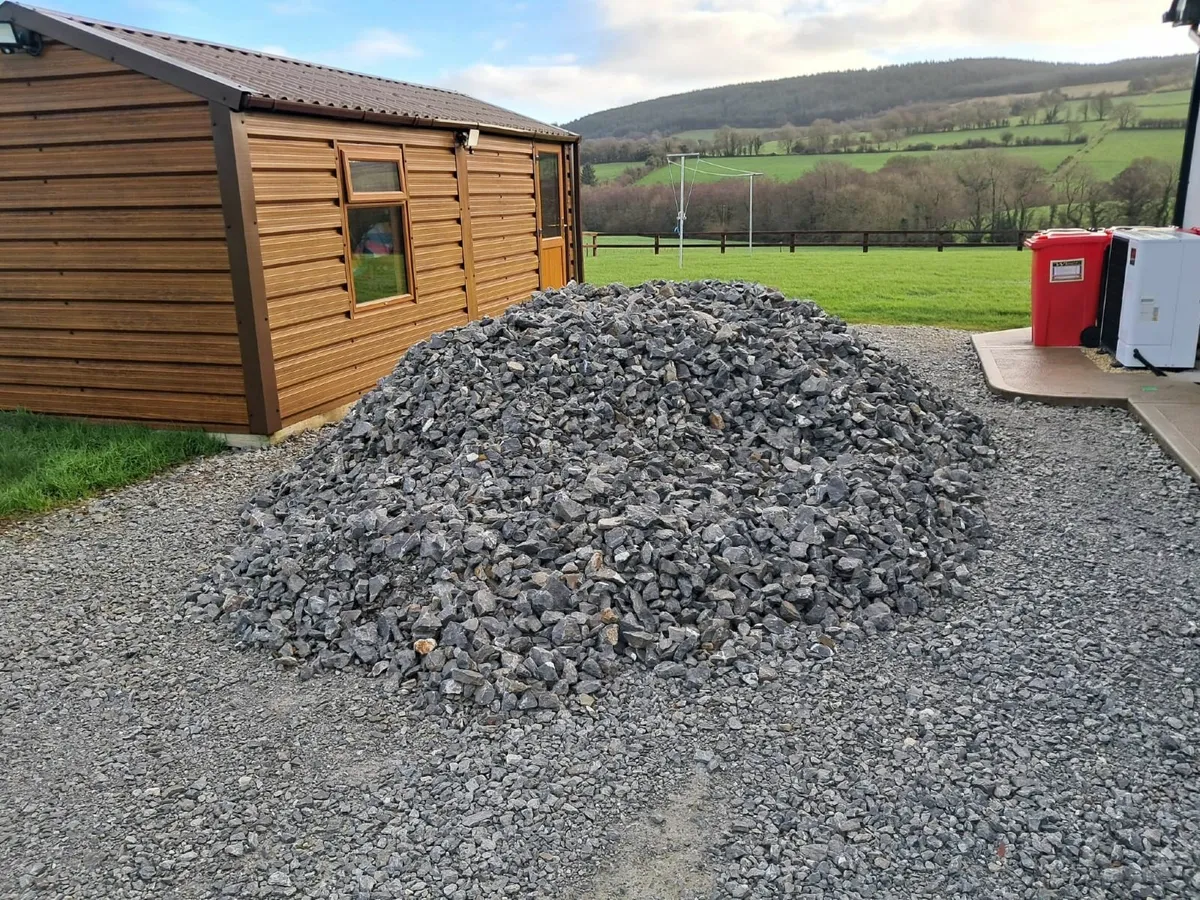 3-4 inch Crushed Limestone - Image 2