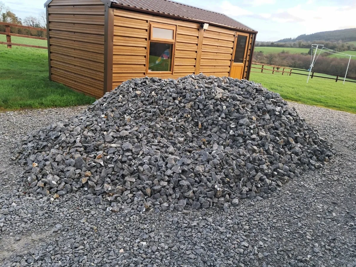 3-4 inch Crushed Limestone - Image 3