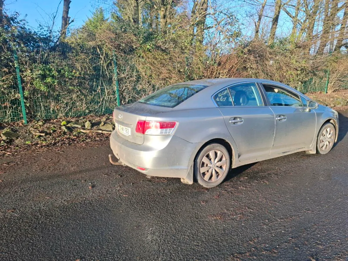 Toyota Avensis - Image 2