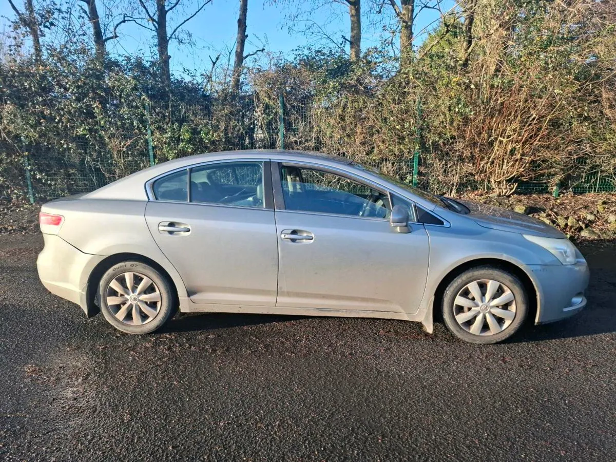 Toyota Avensis - Image 3