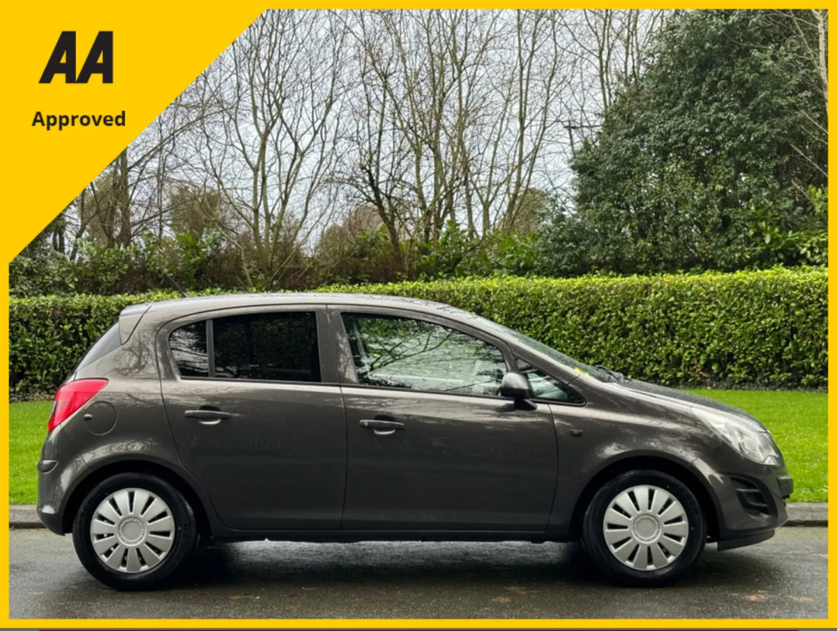 Vauxhall Corsa 1.4 DESIGN 2014 *NEW NCT* - Image 4