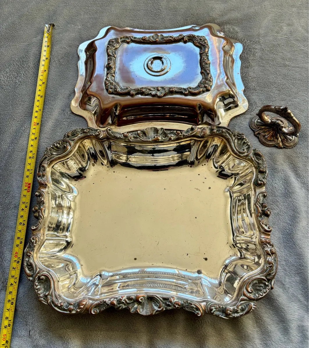 Silver-plated serving dish and lid - Image 4