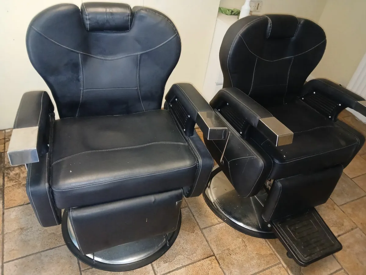 Barber Chairs for sale - Image 3