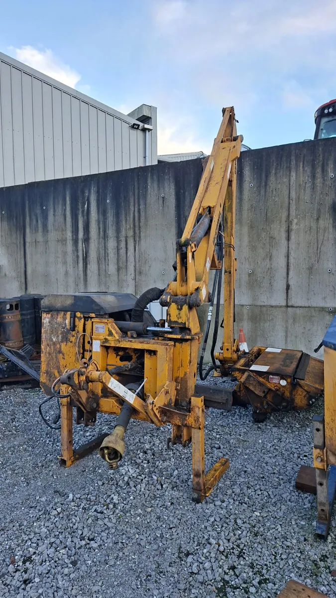 McConnel PA60 Hedge Cutter - Image 1