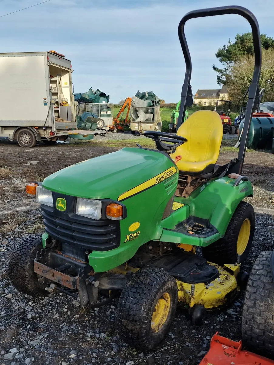 John Deere 24hp tractor ride on mower lawnmower