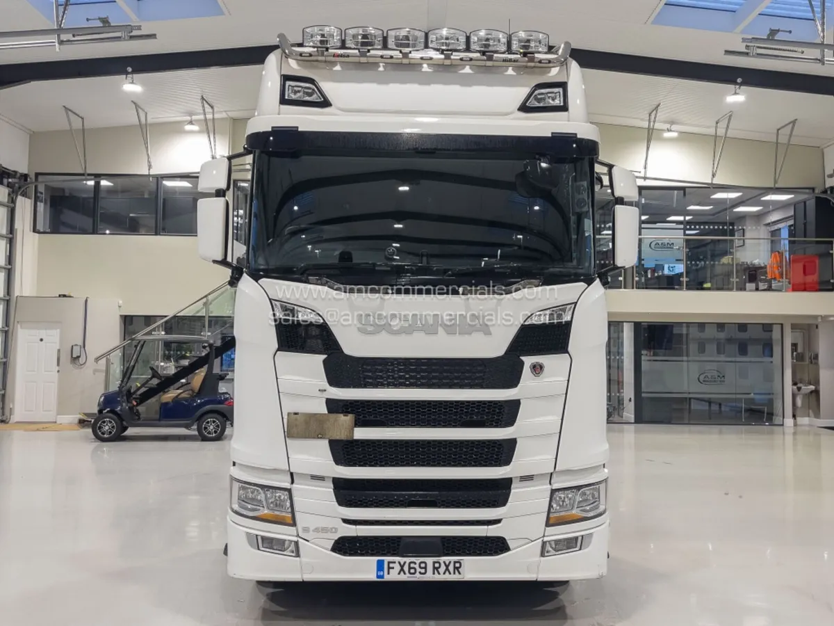 2019 (69) SCANIA S450 6X2 MIDLIFT HIGH CAB - Image 2