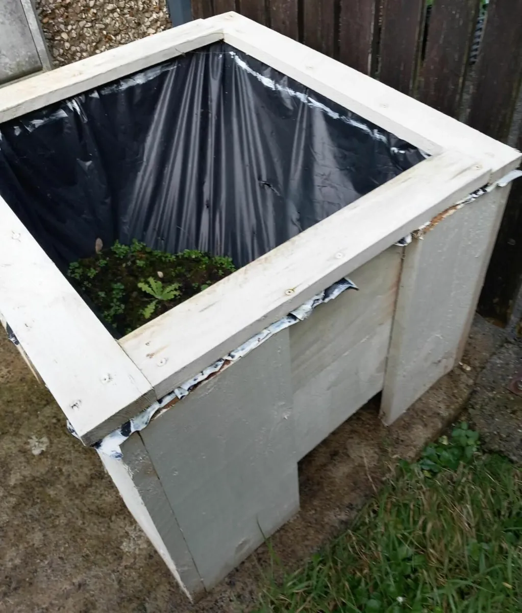 White box planter - Image 2