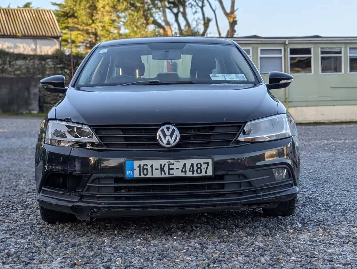 2016 Volkswagen Jetta 2.0 TDI - Image 2