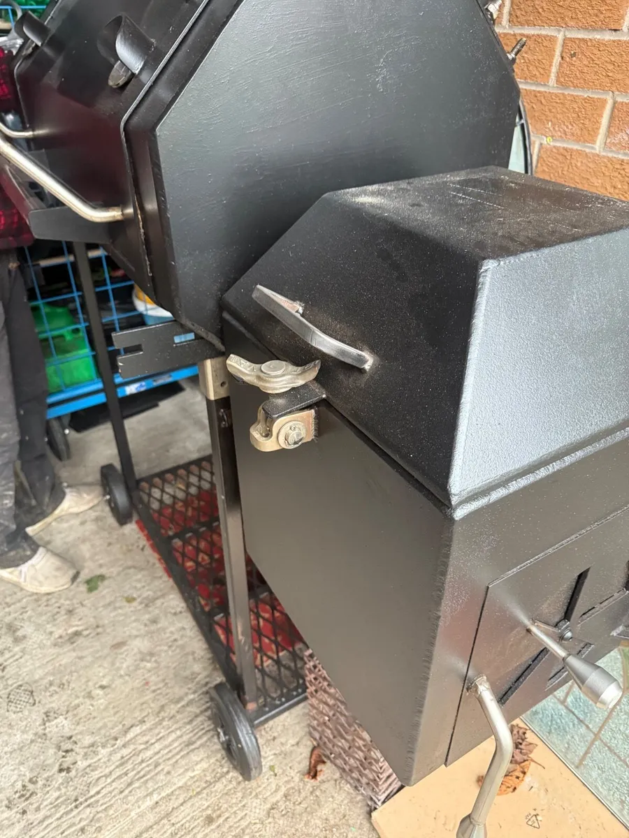 Professional catering smoker unit - Image 2