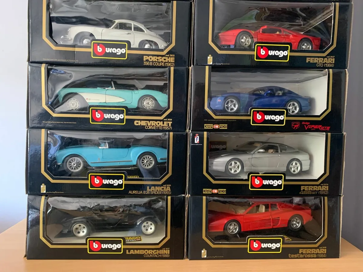 Burago Model Cars Collection - Scale 1/18 - Image 3