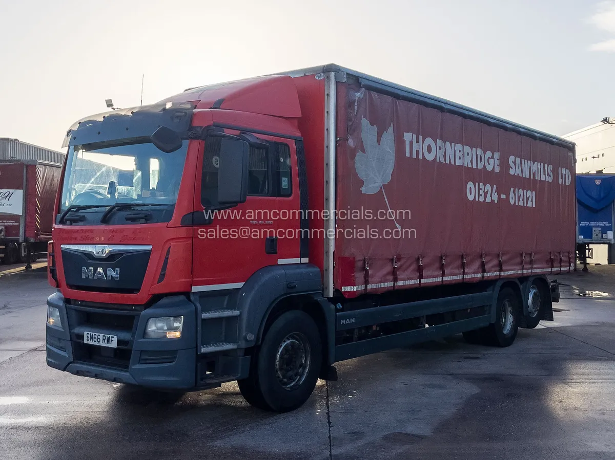 2017 (66) MAN TGS 26.320 CURTAINSIDER - Image 3
