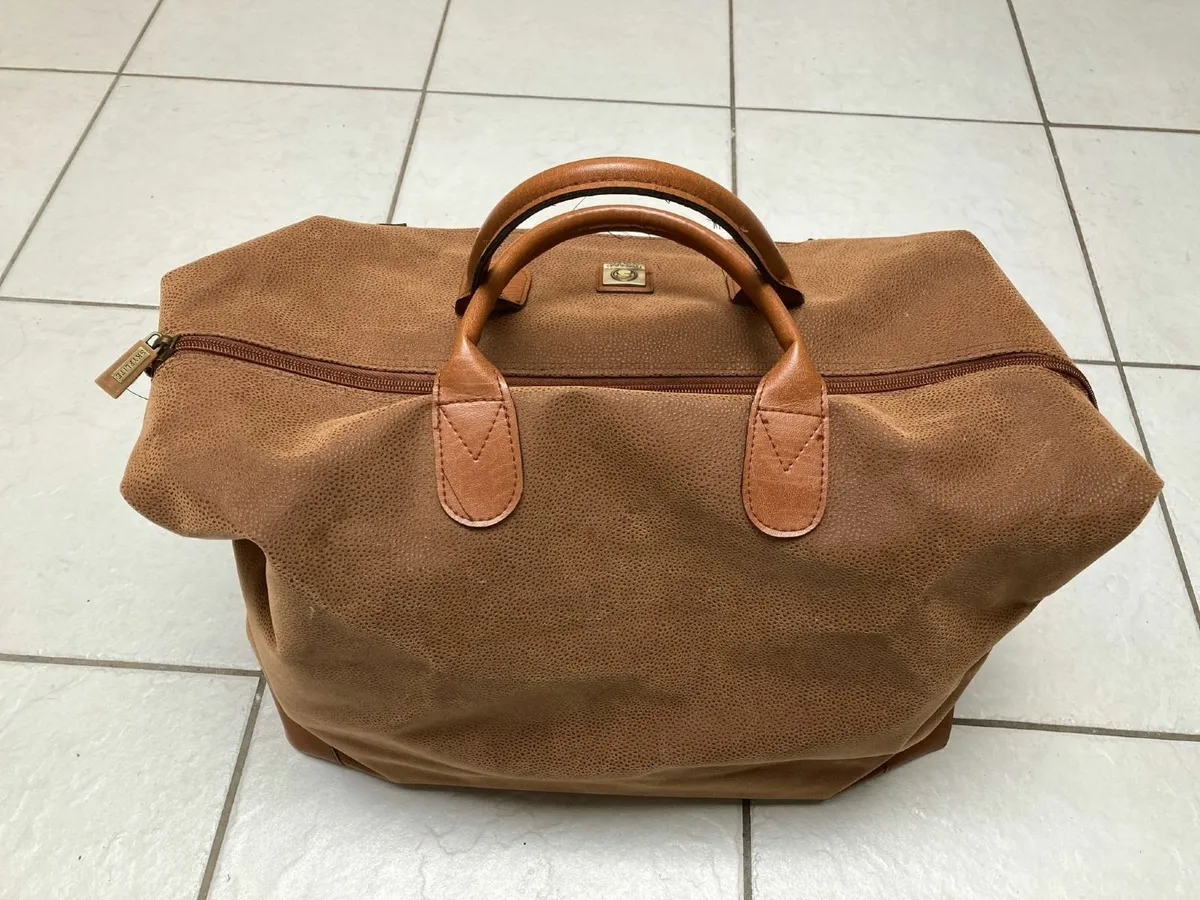 Skyflite London Faux Leather Weekend Travel Bag - Image 2