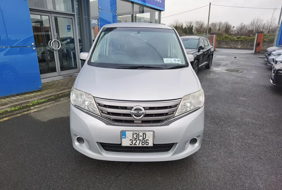 NISSAN SERENA  AUTOMATIC *8 SEATER* PETROL HYBRID - Image 2