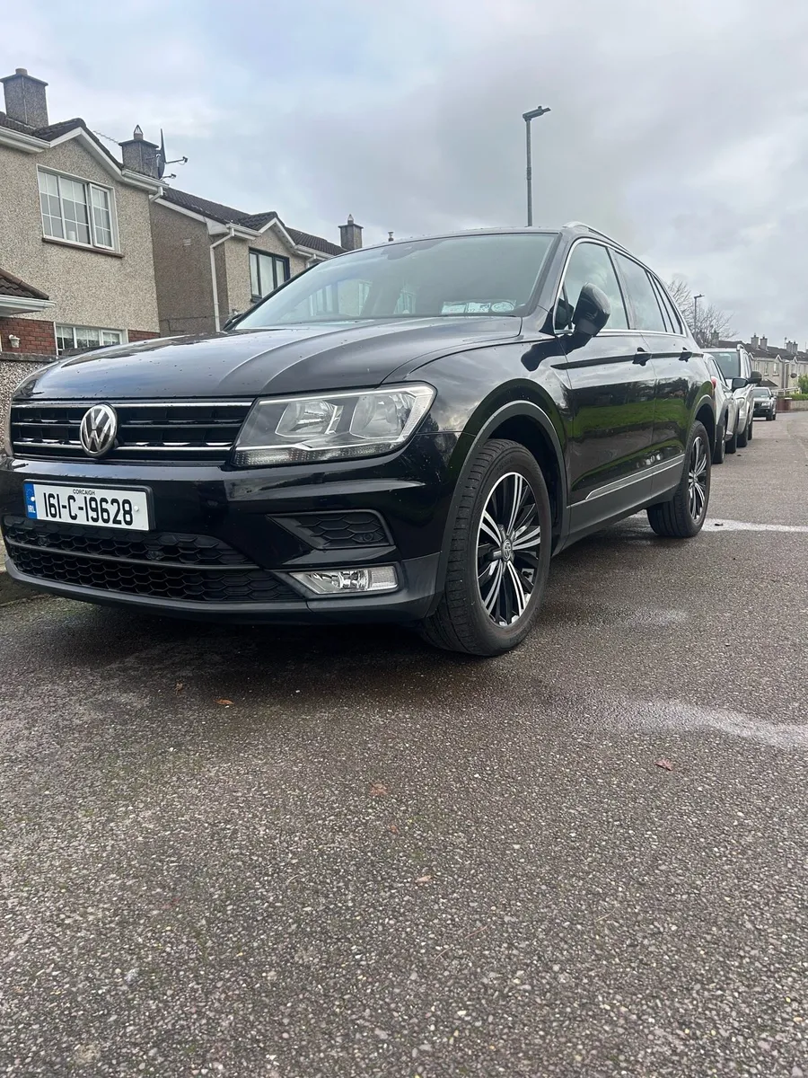 Volkswagen Tiguan - Image 2
