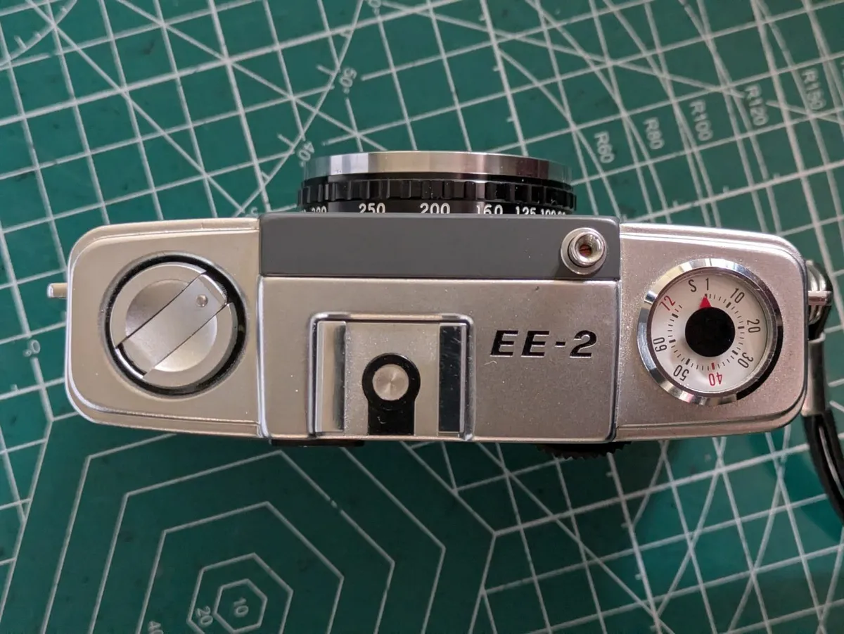 🎞️ Olympus Pen EE-2 half frame film camera - Image 2