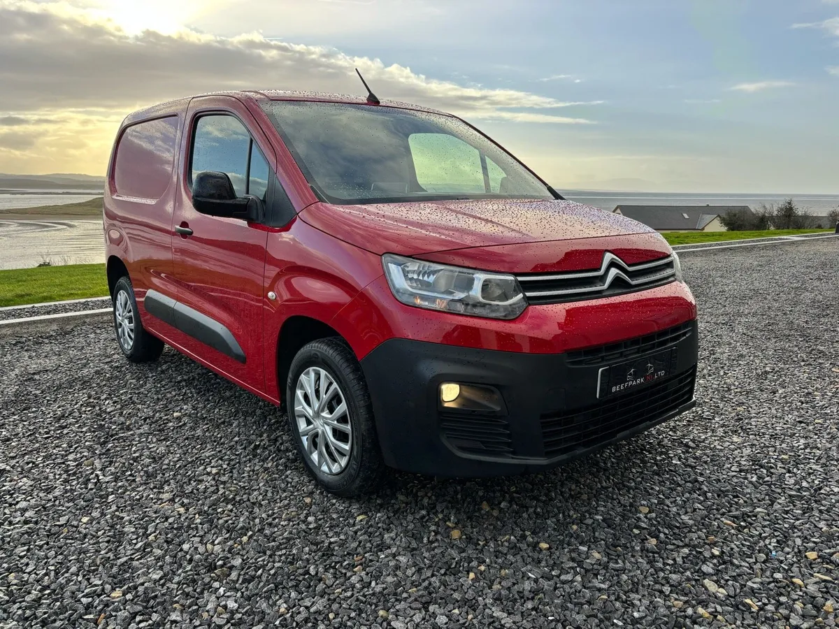 212 Citroen Berlingo 1.5 Enterprise (100bhp) - Image 1