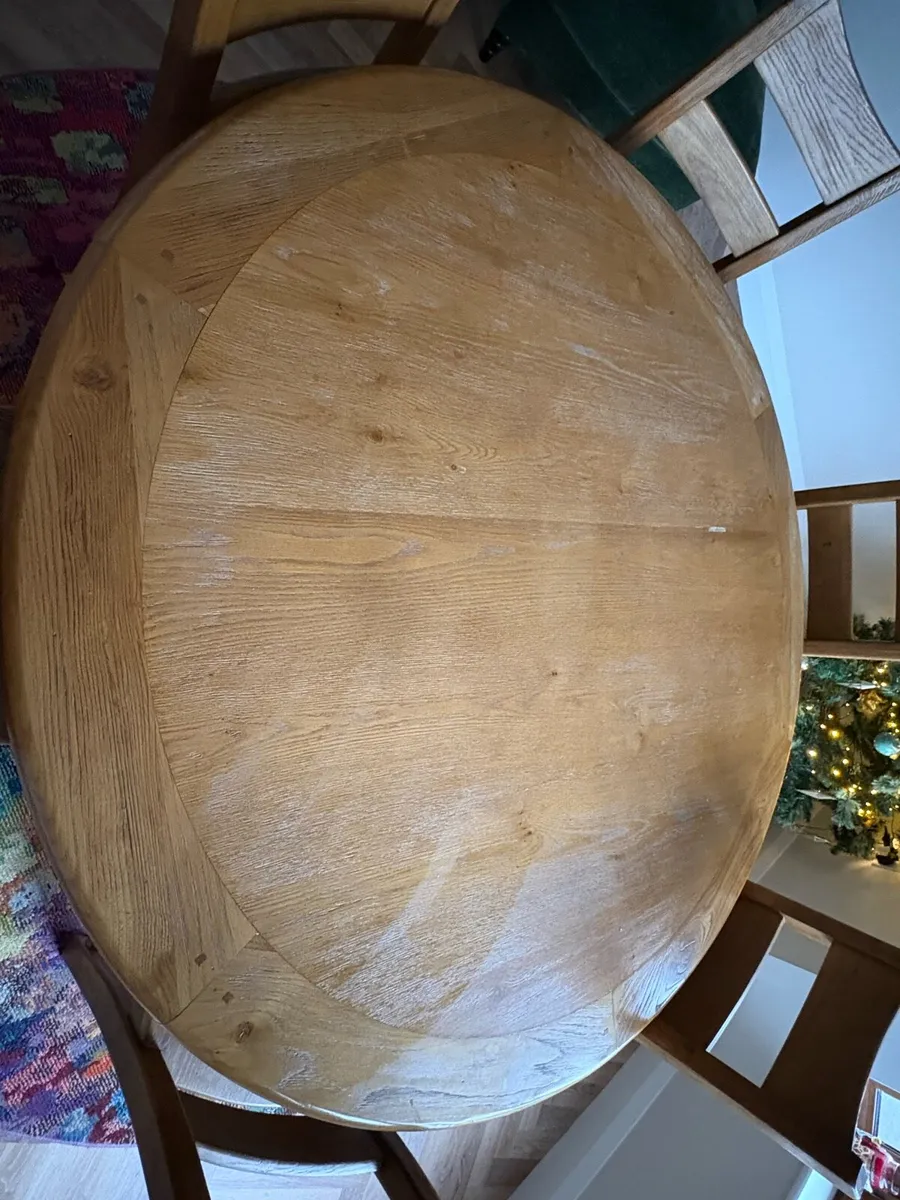 1.5M Oak round dinning Table & Chairs - Image 2