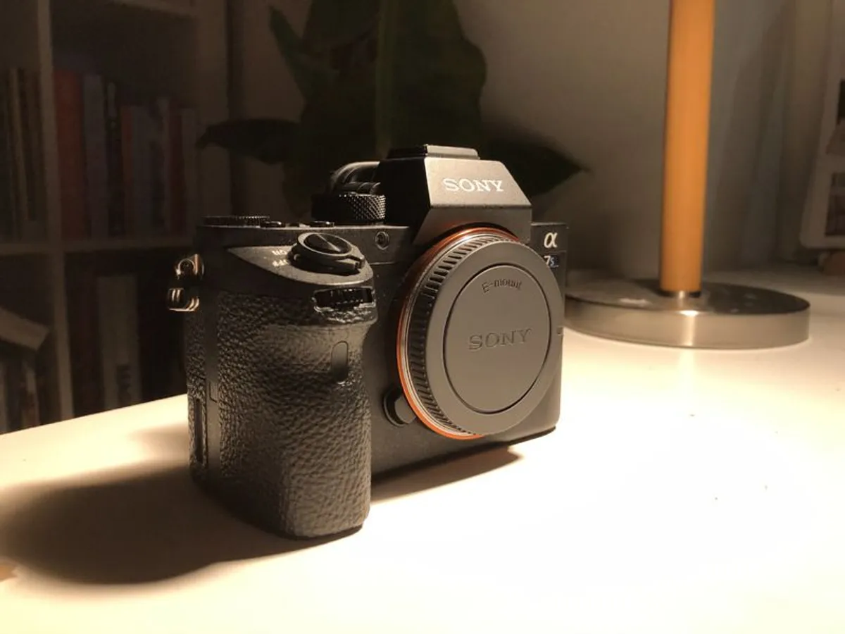 Sony a7SII - mirrorless camera - Image 2