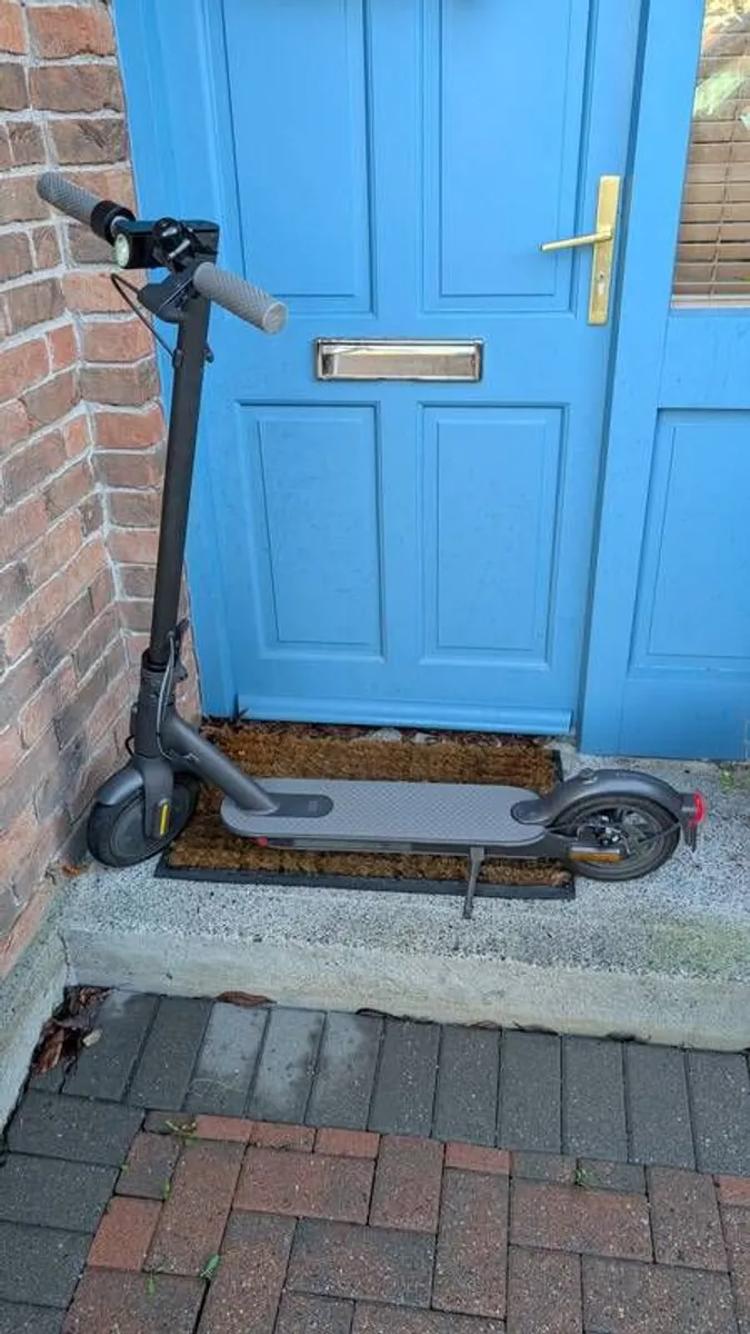 Xiaomi Scooter Mi 1s - Image 1