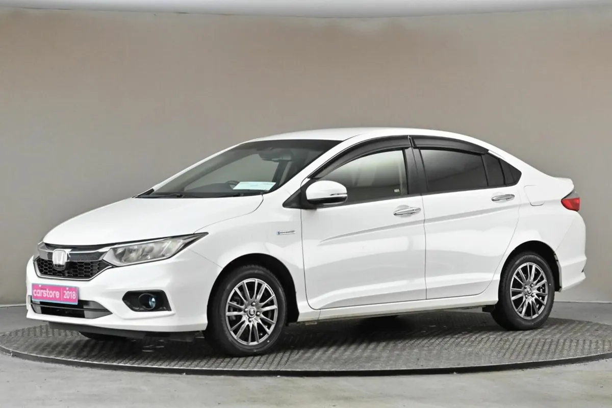 Honda Grace *JAN 2026 PRICING NOW* 1.5 HYBRID 4DR - Image 4