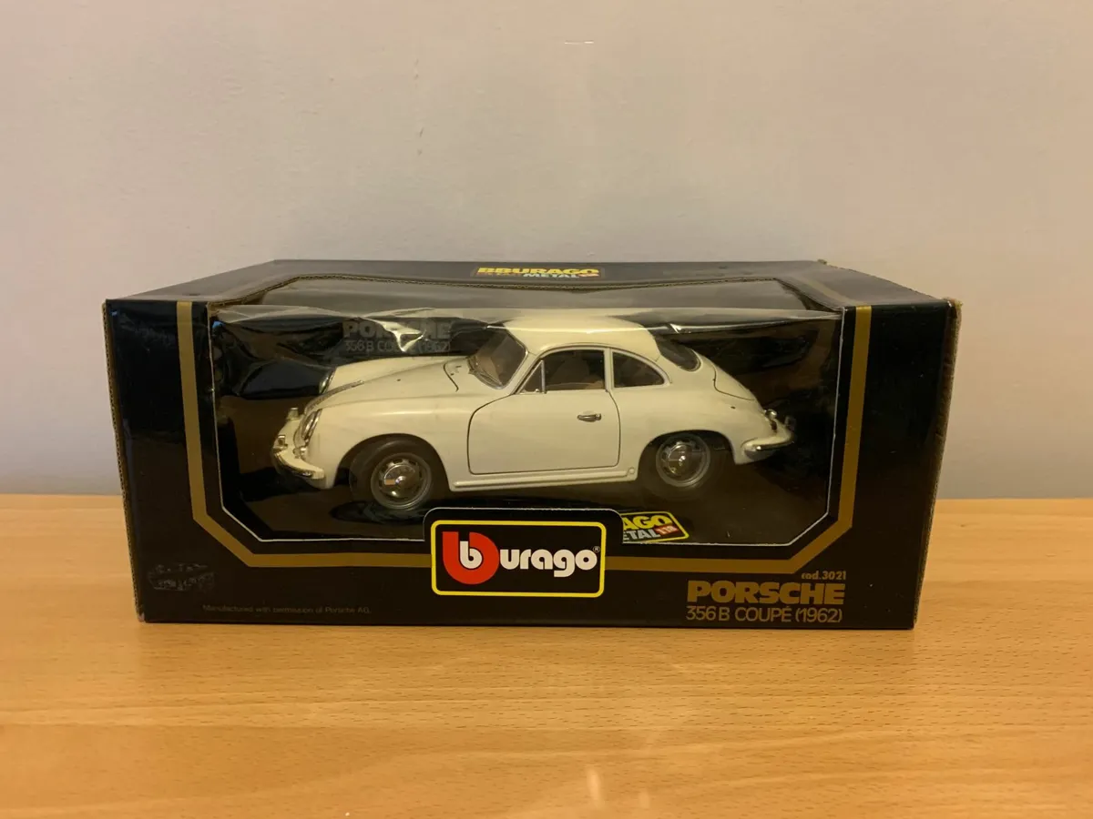1962 Porsche 356 B Coupe 1/18 Burago Model Car - Image 1