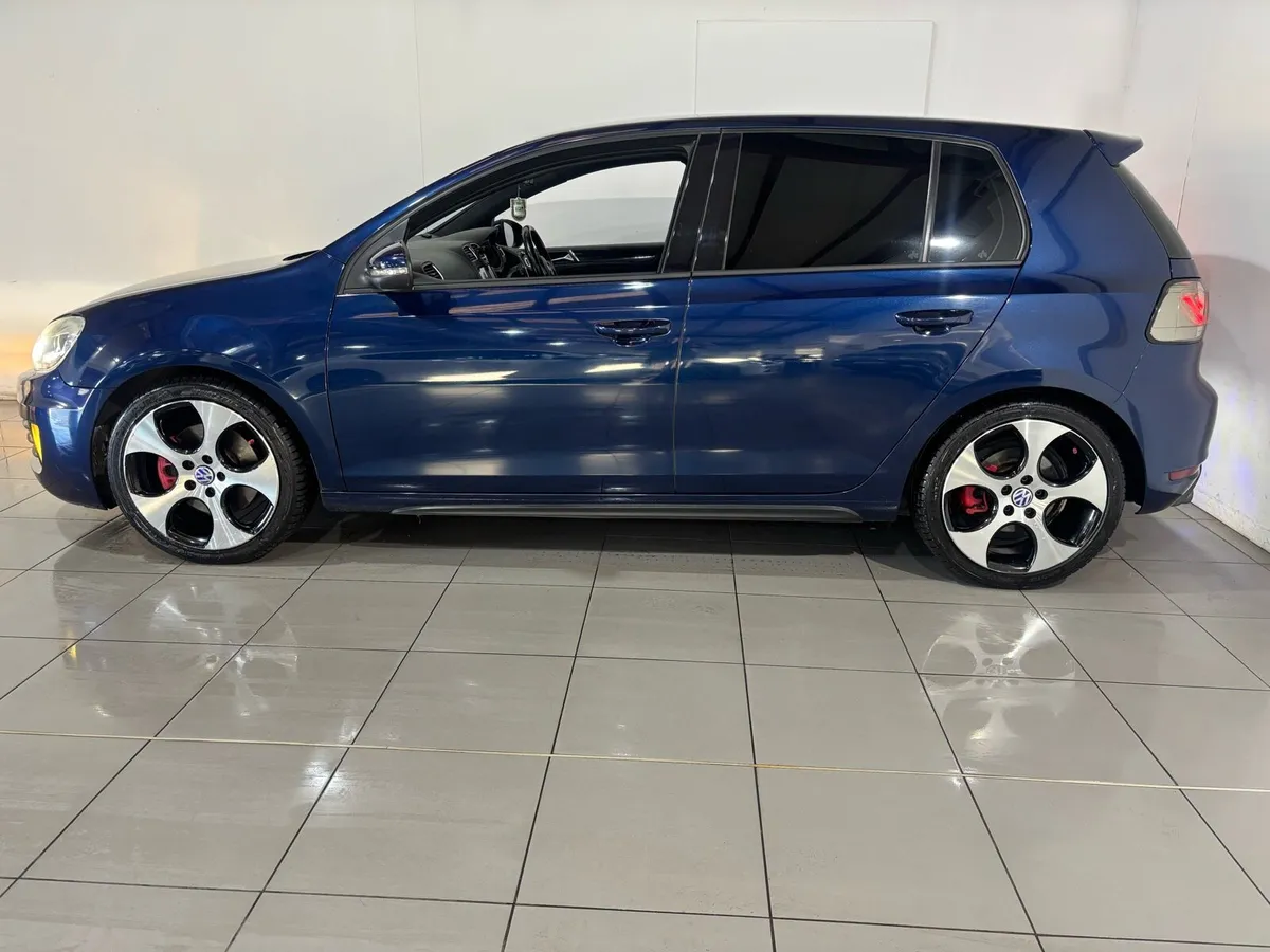 Volkswagen Golf GTI, 2.0 Petrol, DSG! - Image 3