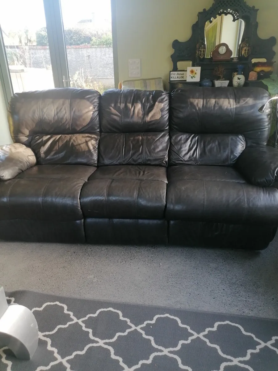 Leather seetee - Image 1