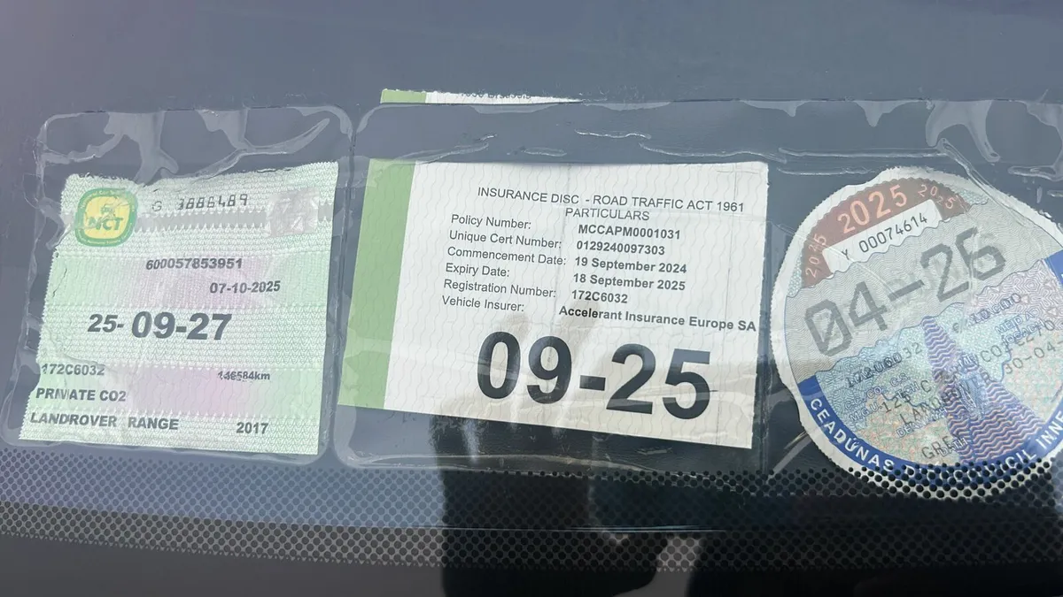 2017 LANDROVER EVOQUE MANUAL DIESEL - Image 3