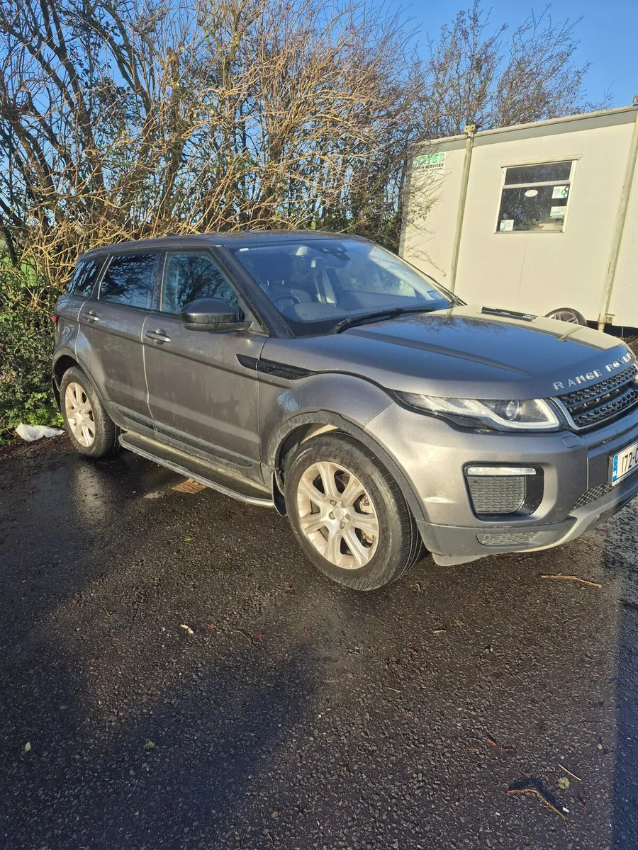 2017 LANDROVER EVOQUE MANUAL DIESEL - Image 4