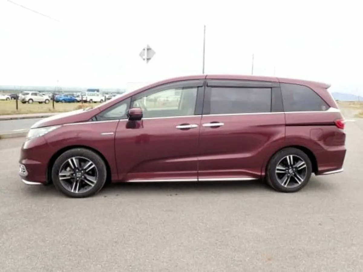 2016 Honda Odyssey Hybrid - Image 3