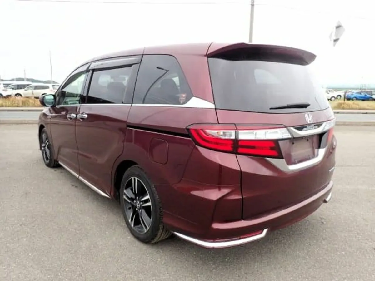 2016 Honda Odyssey Hybrid - Image 4