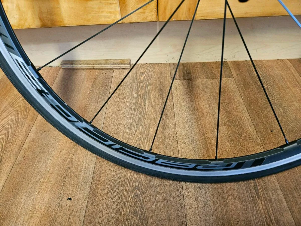 Fulcrum Racing 3 front wheel rim brake - Image 3