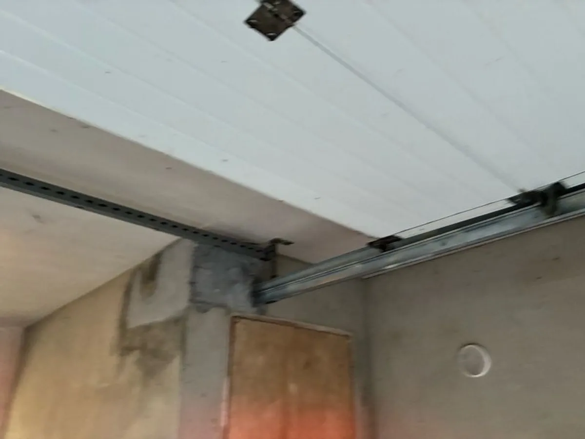 automatic garage door - Image 4