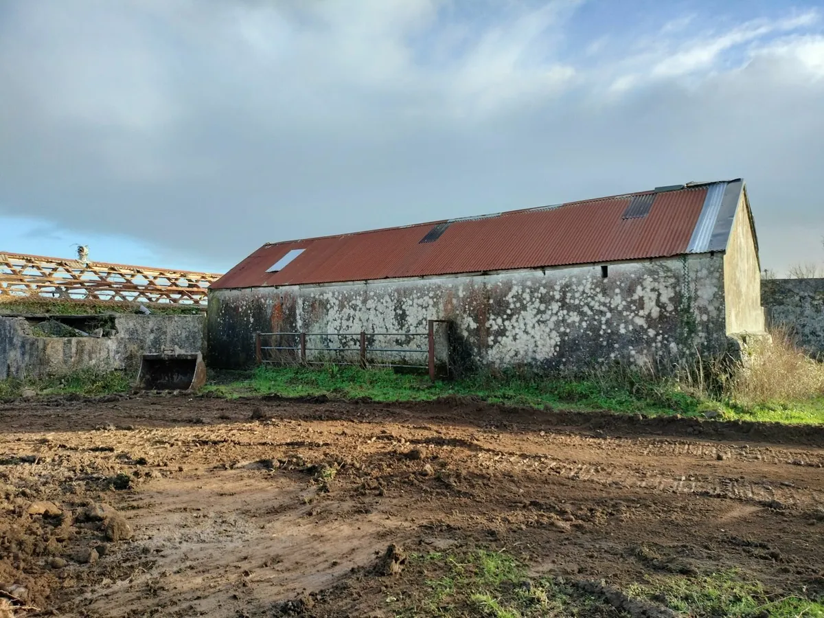 Building Rubble - Image 4