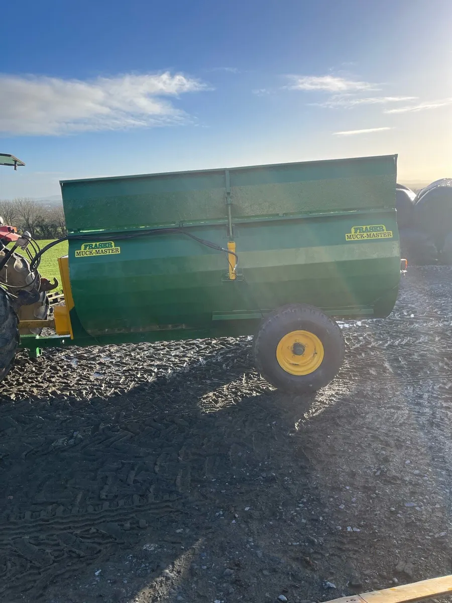 Fraser Dung Spreader - Image 1