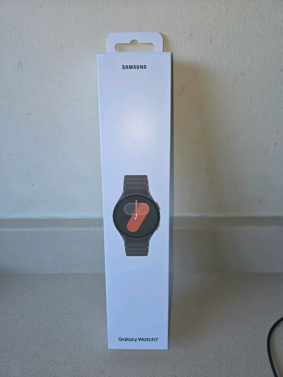Brand New Samsung Galaxy Watch7 in sealed box - Image 1