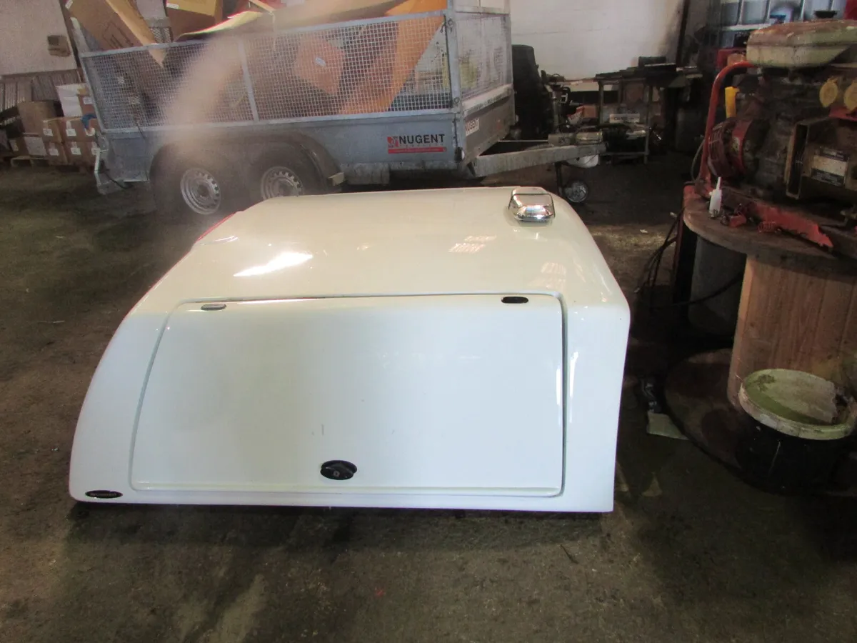 Isuzu Dmax Canopy for Sale - Image 2