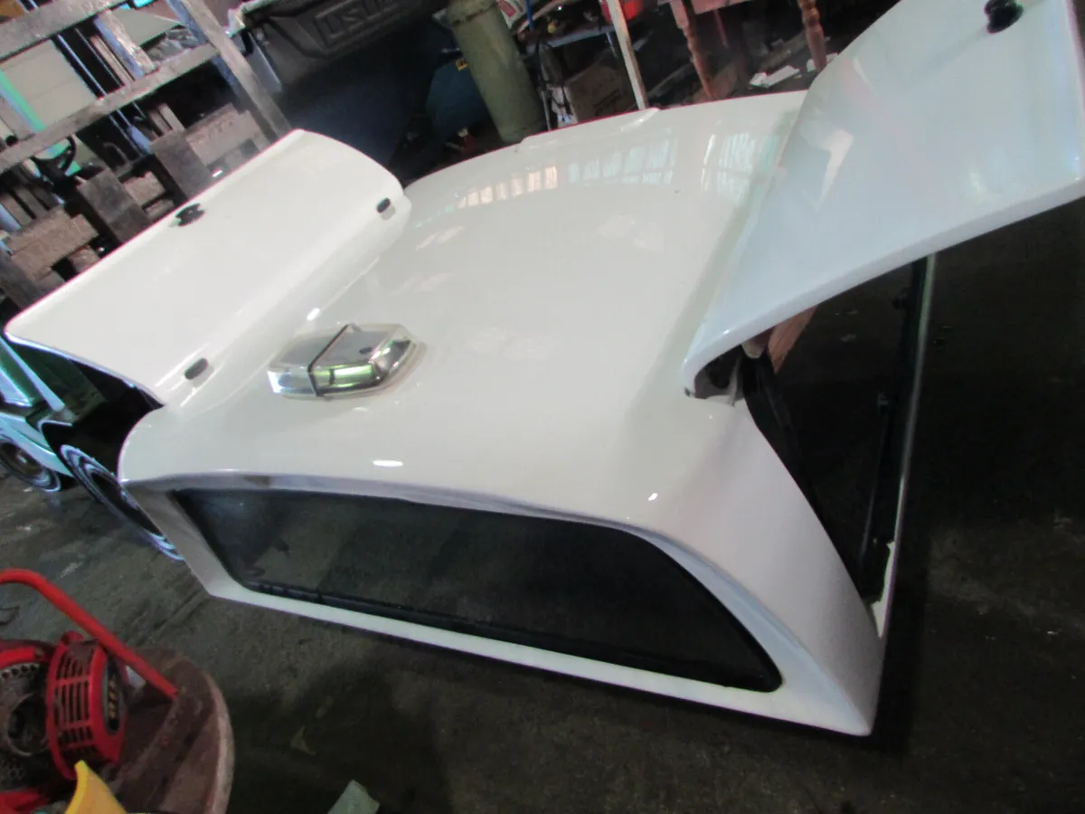 Isuzu Dmax Canopy for Sale - Image 4