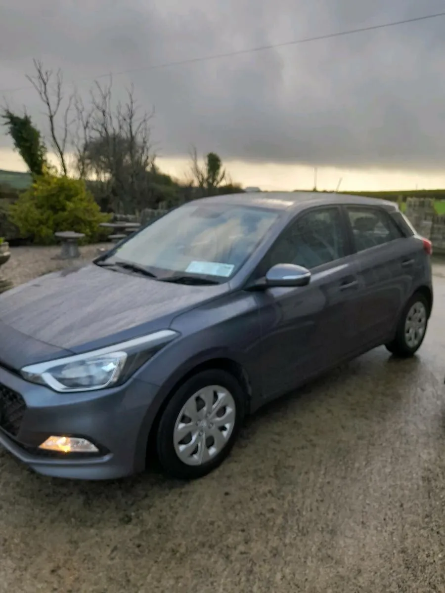 Hyundai i20 12 - Image 2