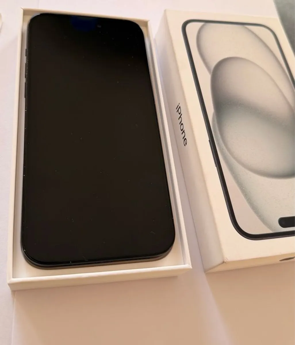 IPhone 15 plus - Image 1