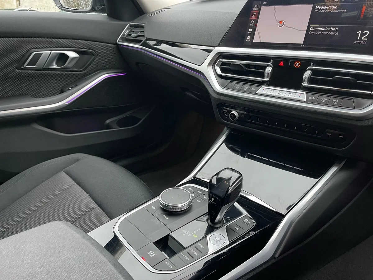 BMW 320D SE Auto - Image 4
