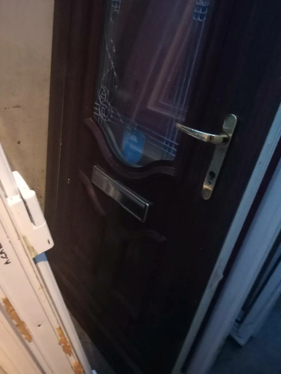 🎄HIGH QUALITY PVC DOOR AVAILABLE🎄 - Image 2