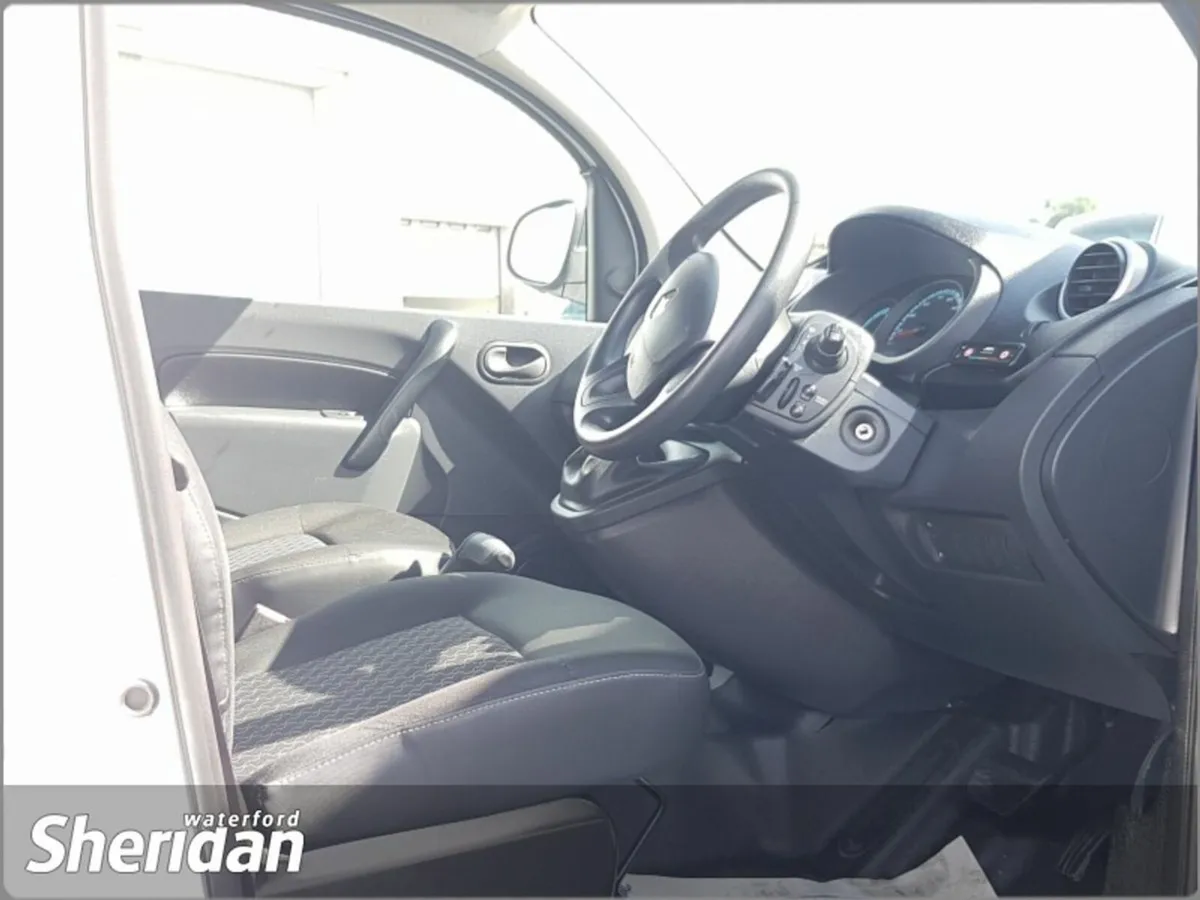 Renault Kangoo 2 seater electric automatic - Image 2