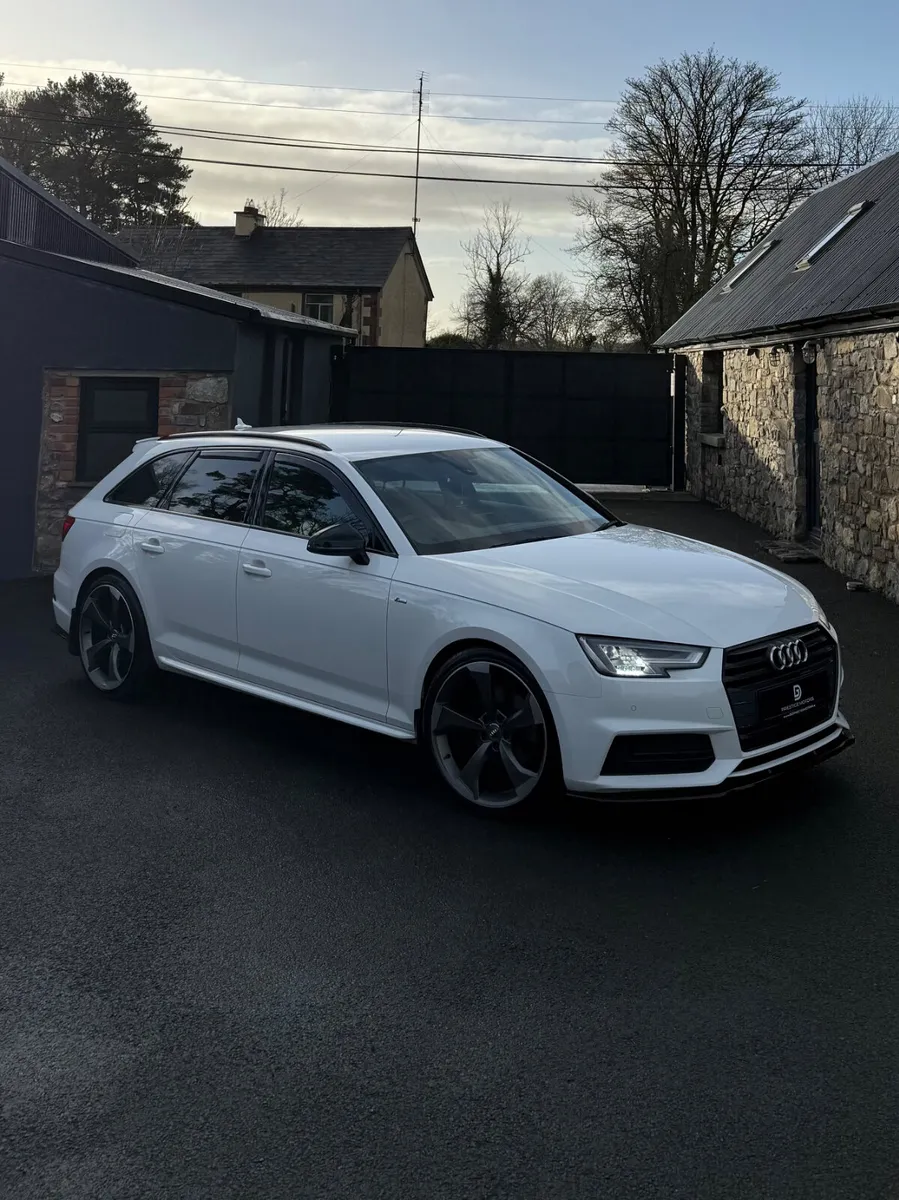 2017 AUDI A4 S LINE 2.0 TDI AUTO ADVANT BLACK PACK - Image 3