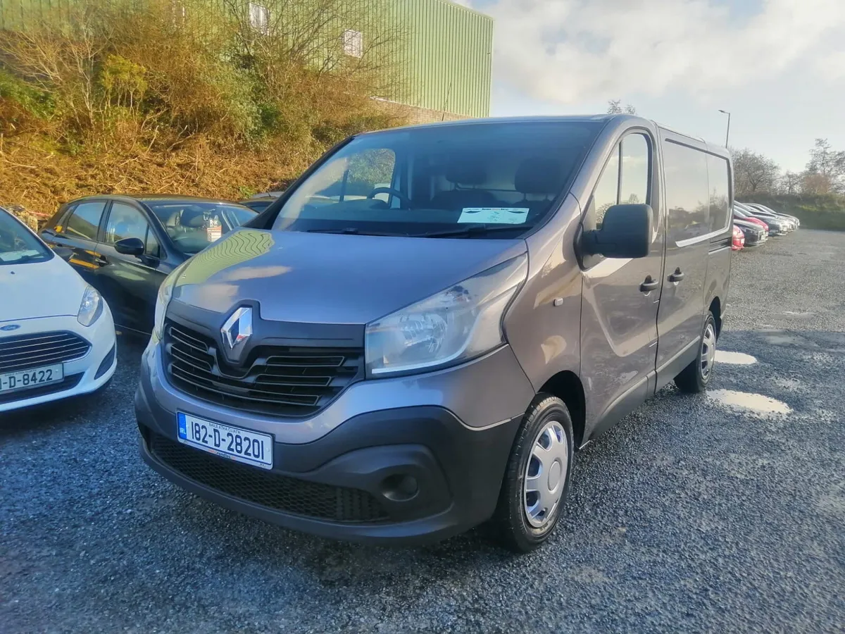 182 Renault Trafic - Image 2