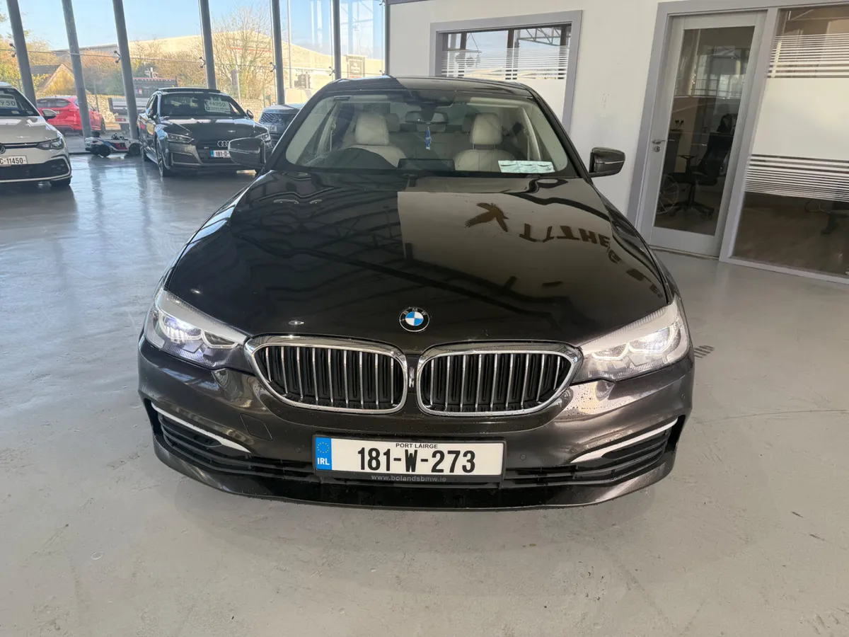 BMW 5-Series 2018 - Image 3