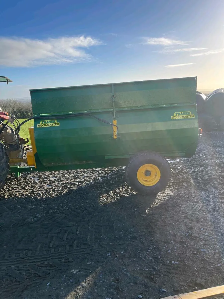 Fraser dung spreader - Image 1